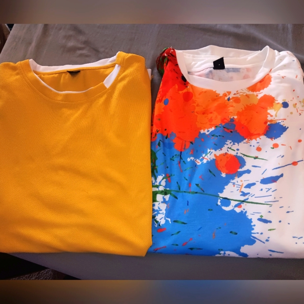 Men's size large,  pair of Shein tee shirts